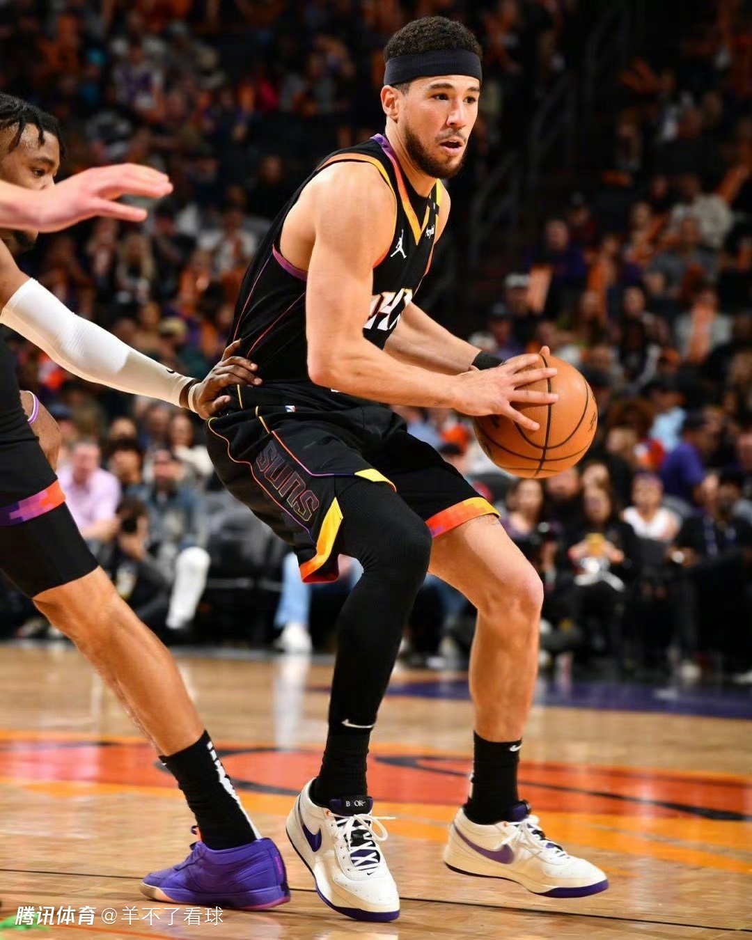 马刺绝杀快船,布克惊艳四座 马刺绝杀快船,布克惊艳四座