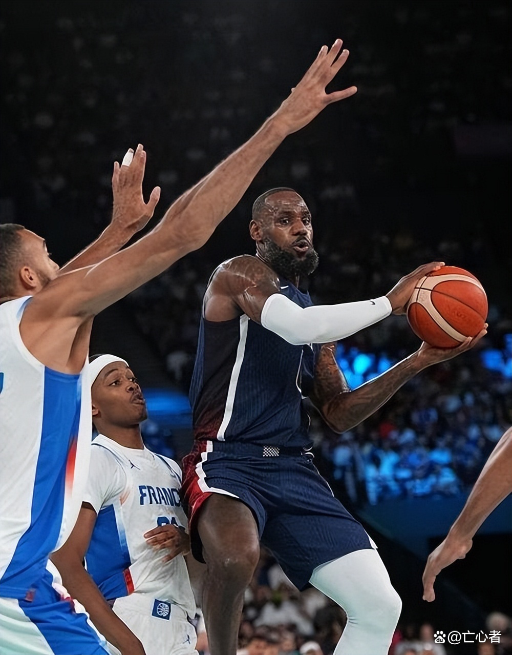 篮网轻取魔术,锡安点燃赛场的简单介绍 篮网轻取魔术,锡安点燃赛场的简单介绍